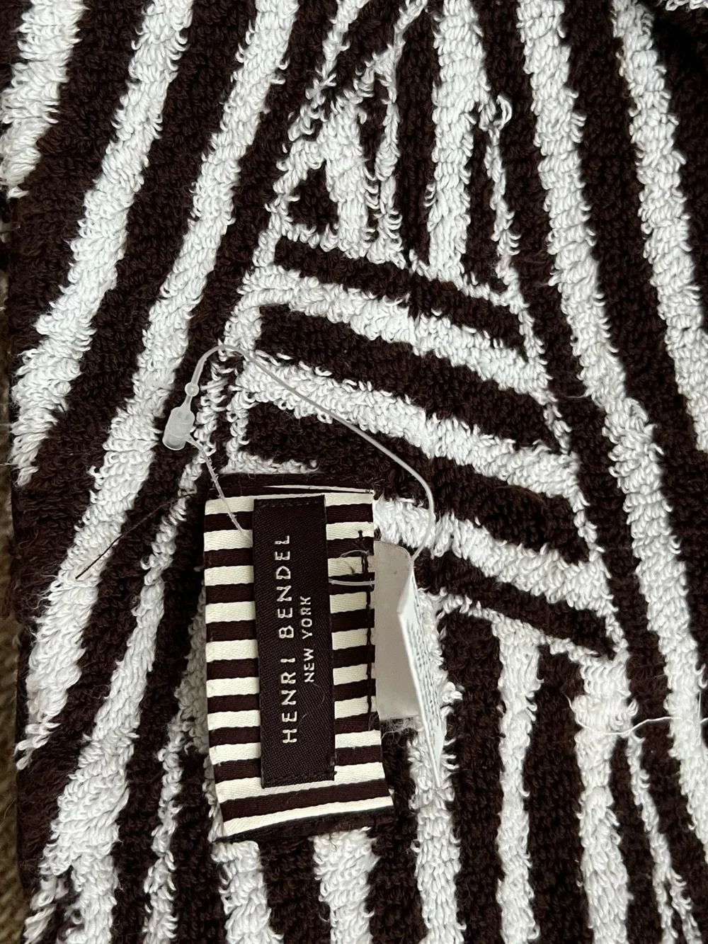 Ultra Luxury Henri bendel Brown Towel with Red Embroidered Signature RARE
